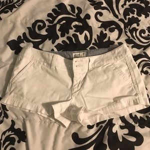White American Eagle shorts